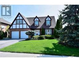 33 ASHFIELD DRIVE, Richmond Hill, Ontario