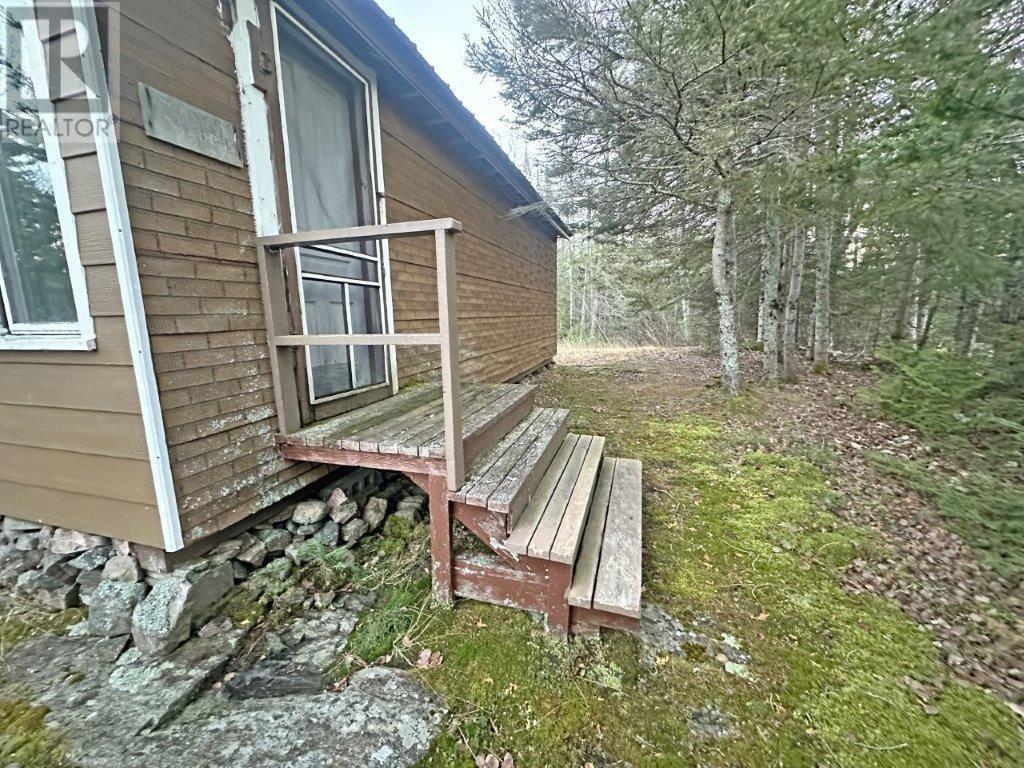 210 Bass Lake Road, Shuniah, Ontario  P0T 2M0 - Photo 10 - TB243665