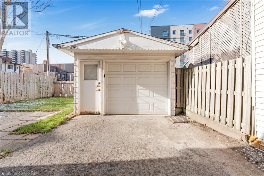 15 Arthur Street N, Hamilton, Ontario  L8L 6C6 - Photo 43 - 40682672