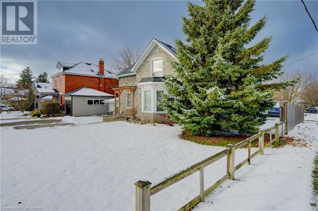 74 Mcnaughton Street, Cambridge, Ontario  N1R 1Z3 - Photo 3 - 40682215