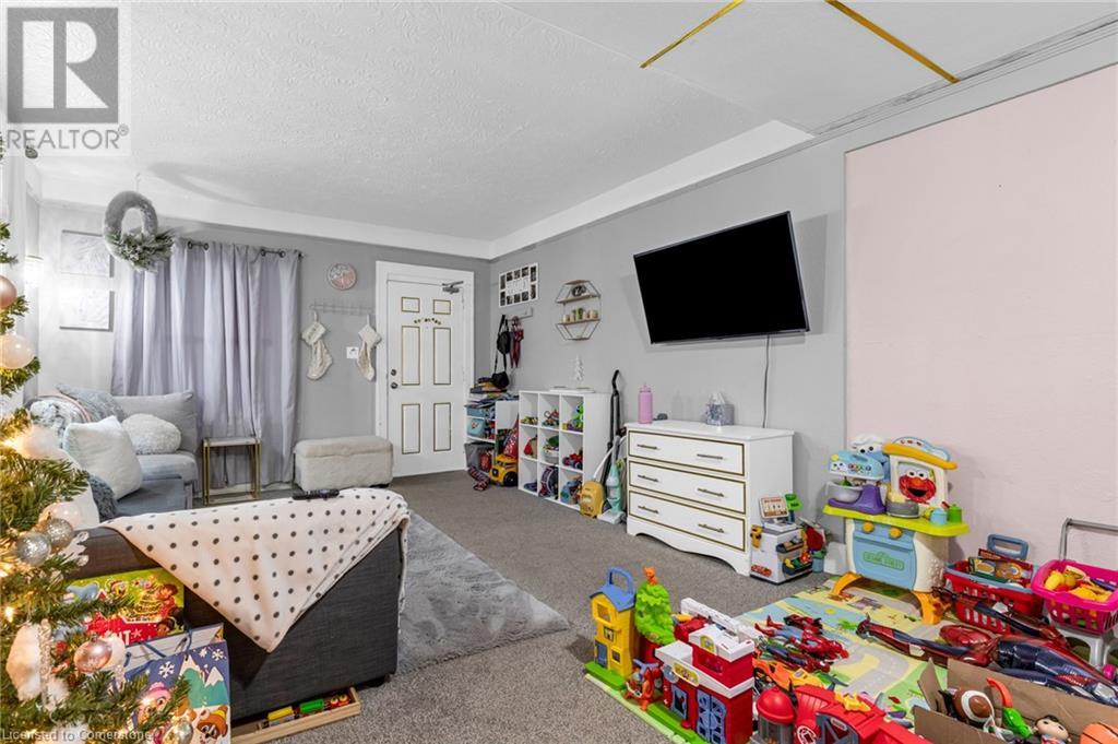 65 State Street, Welland, Ontario  L3B 4K6 - Photo 3 - 40681808