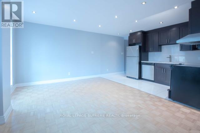 607 - 80 Charles Street, Toronto, Ontario  M4Y 2W6 - Photo 3 - C11824716