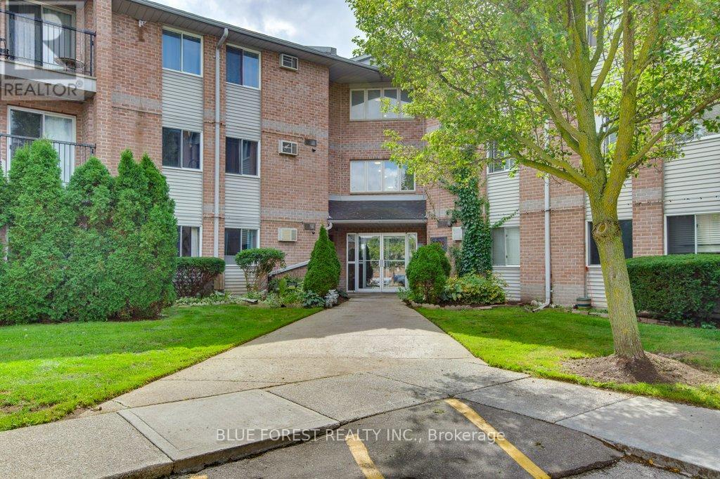 Property at 307 - 2228 TRAFALGAR STREET image 1