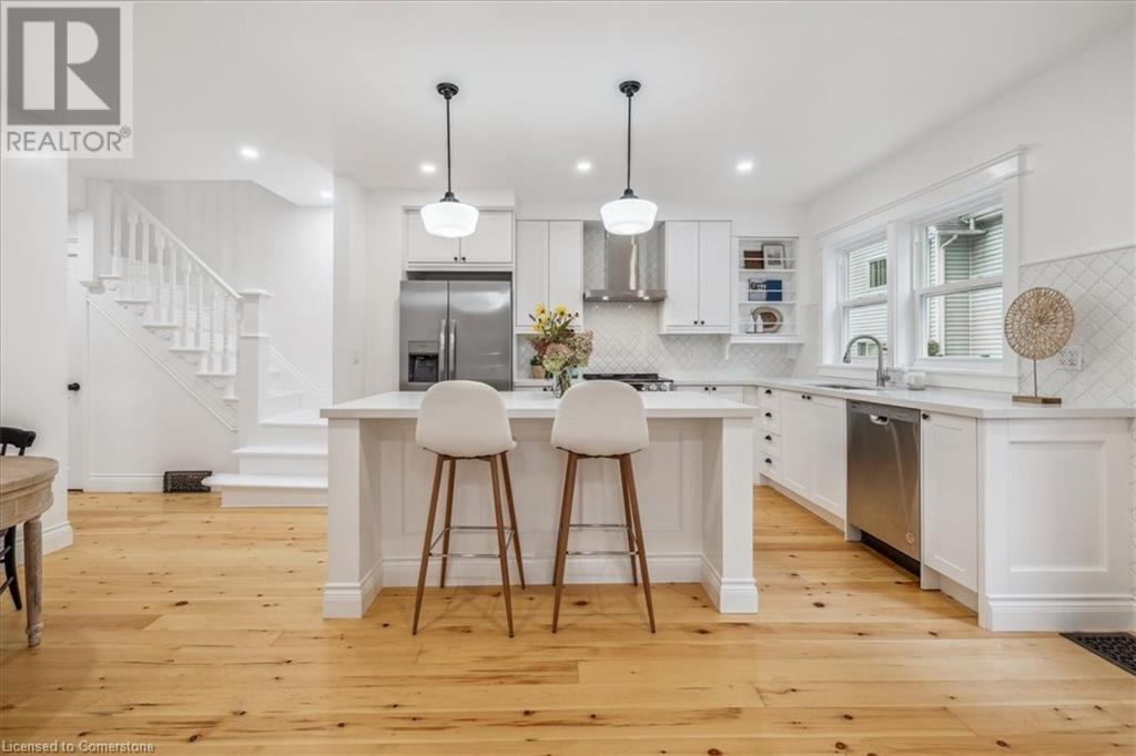 3 East StreetGrimsby, Ontario  L3M 2R1 - Photo 14 - 40683049