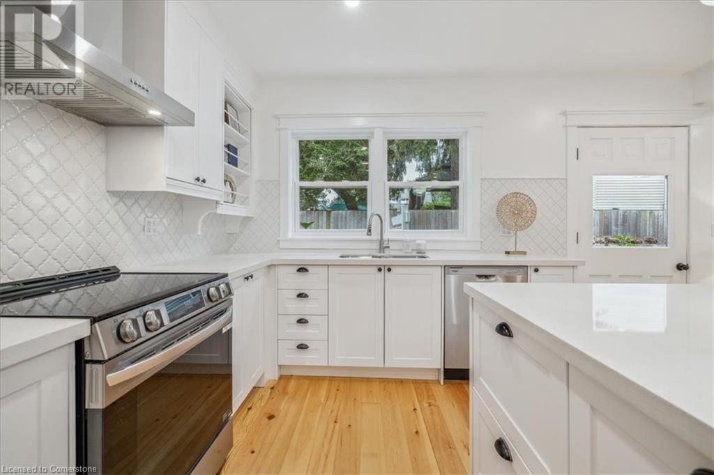 3 East StreetGrimsby, Ontario  L3M 2R1 - Photo 18 - 40683049