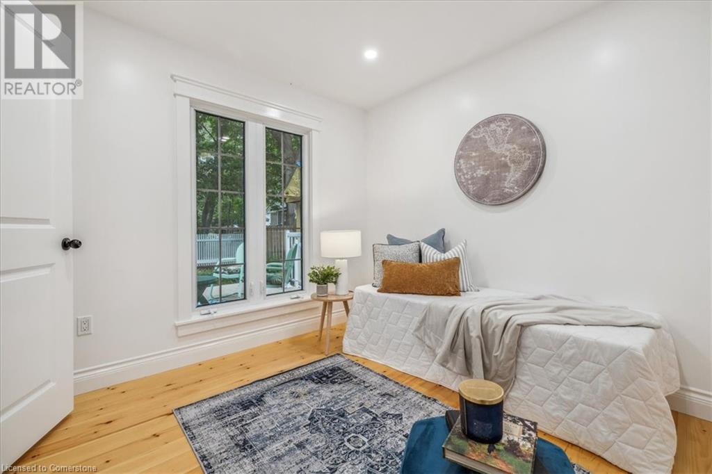 3 East StreetGrimsby, Ontario  L3M 2R1 - Photo 22 - 40683049