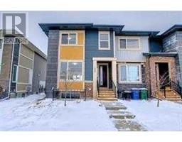 157 Cobblestone Gate Sw, Airdrie, Ca