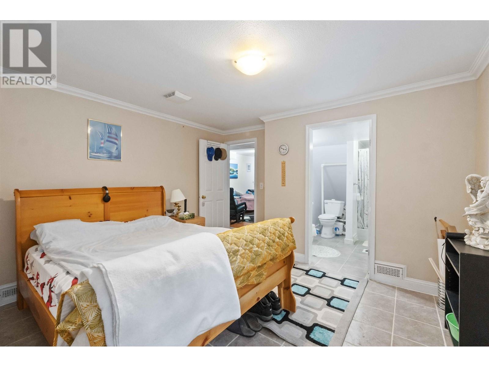 22537 Brickwood Close, Maple Ridge, British Columbia  V2X 9J5 - Photo 13 - R2923683