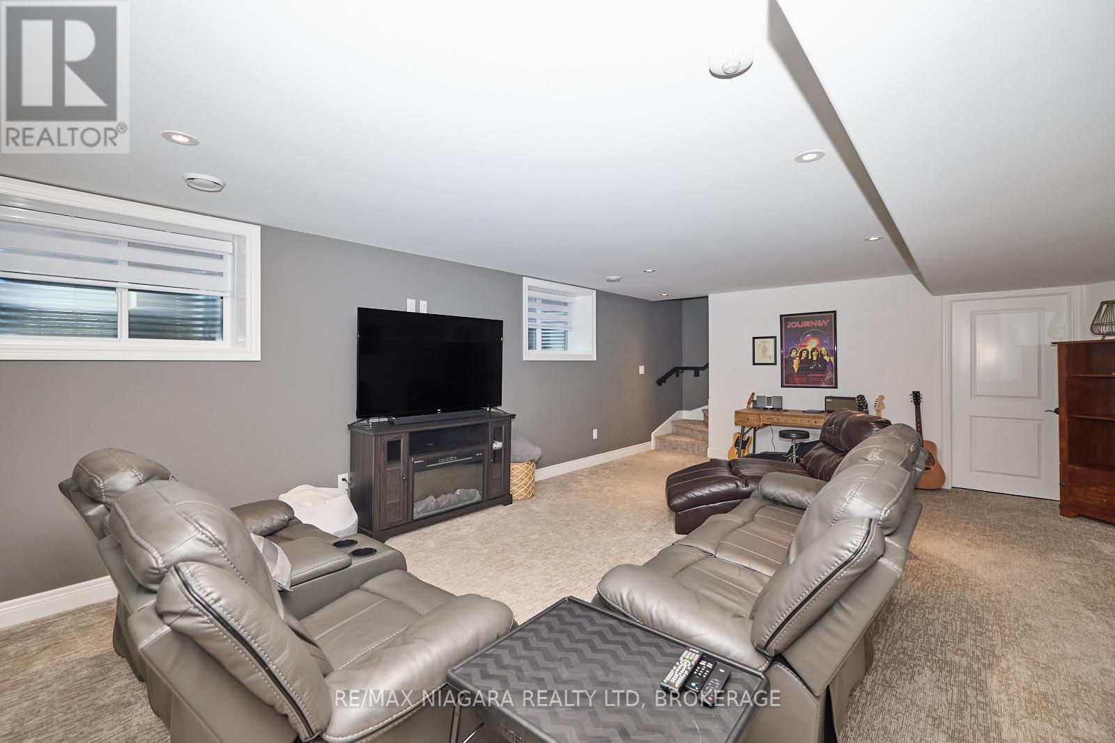 26 Sunrise Court N, Fort Erie, Ontario  L0S 1N0 - Photo 24 - X11824819