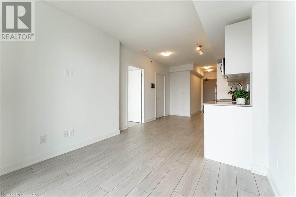 3210 Dakota Common Unit# A518, Burlington, Ontario  L7M 2A8 - Photo 5 - 40681249