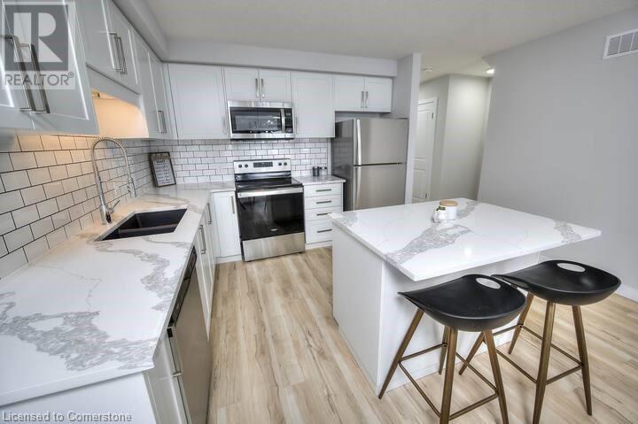 61 Wilkinson AvenueCambridge, Ontario  N1S 4Y6 - Photo 10 - 40682718