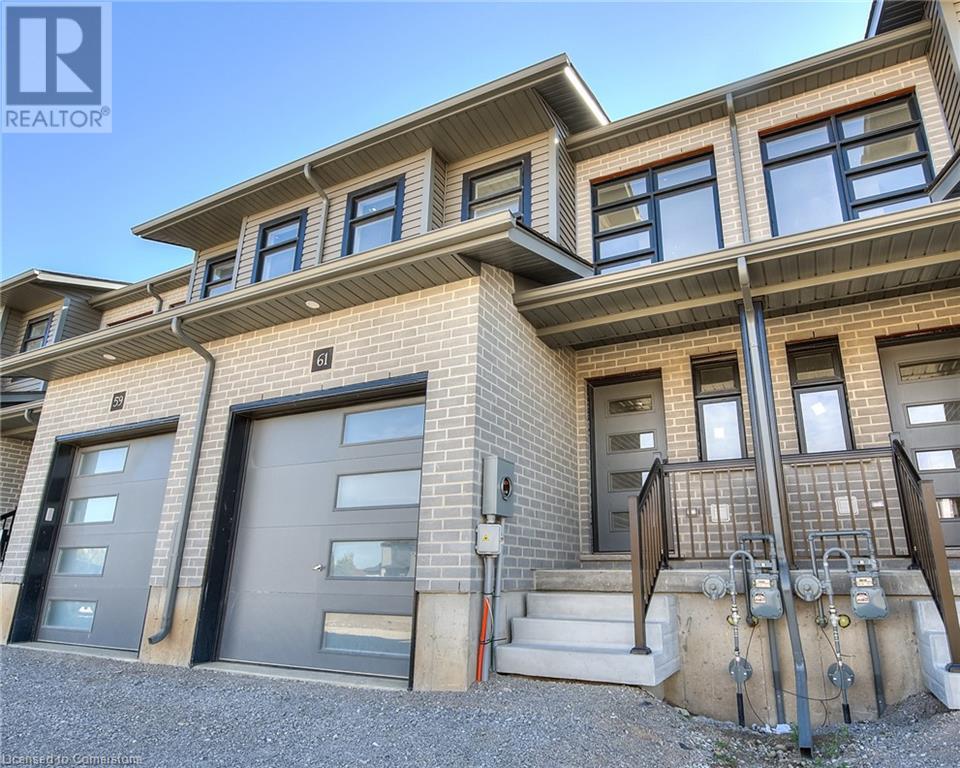 61 Wilkinson AvenueCambridge, Ontario  N1S 4Y6 - Photo 2 - 40682718
