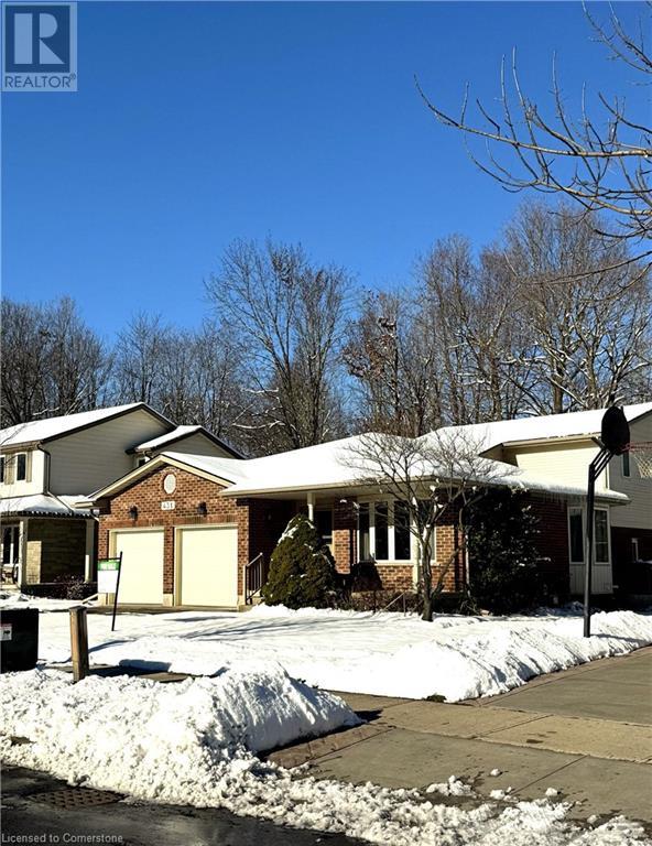 431 Northlake Drive, Waterloo, Ontario  N2V 1Y6 - Photo 3 - 40683024
