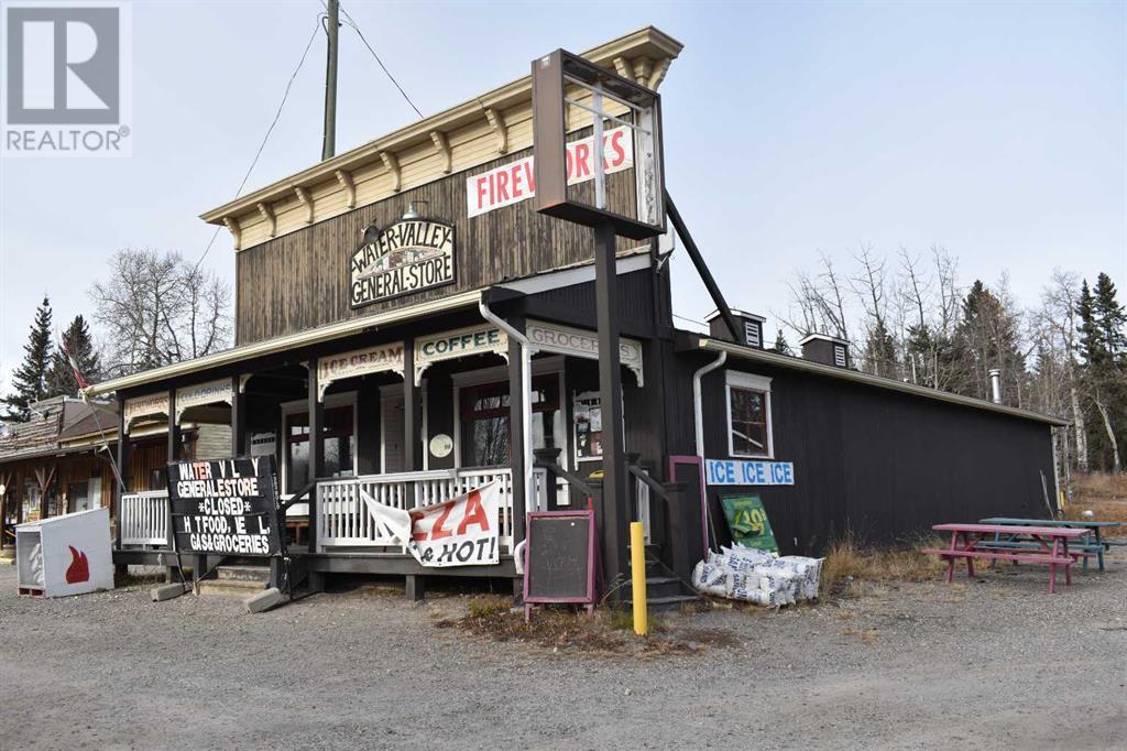 5204 579 Highway, Rural Mountain View County, Alberta  T0M 2E0 - Photo 3 - A2179720