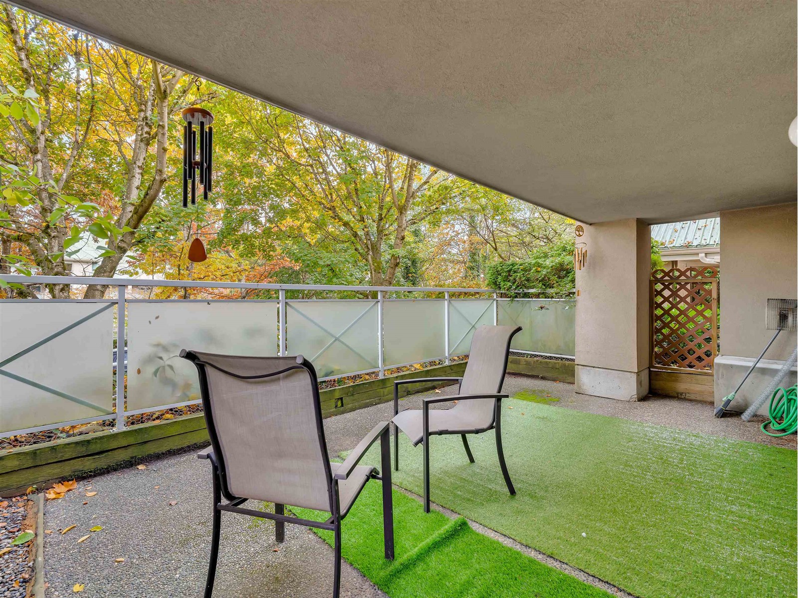 101 15140 29a Avenue, Surrey, British Columbia  V4P 3B1 - Photo 33 - R2939109