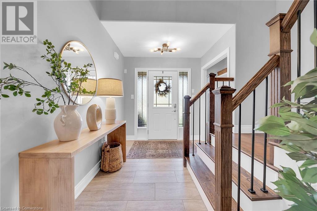 53 Diana Avenue, Grimsby, Ontario  L3M 0C7 - Photo 2 - 40683032