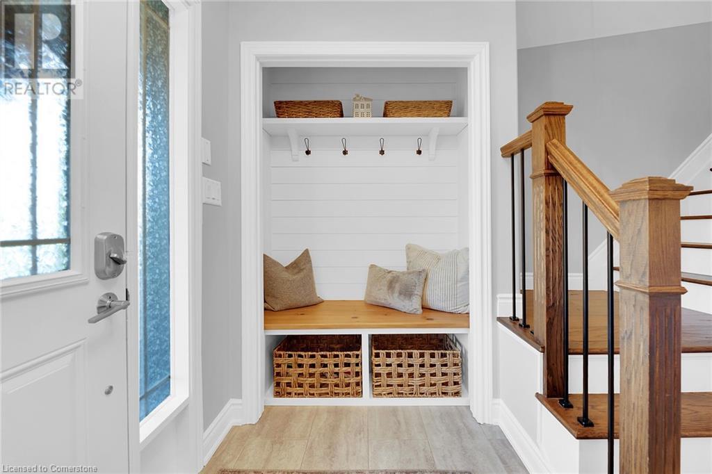 53 Diana Avenue, Grimsby, Ontario  L3M 0C7 - Photo 3 - 40683032