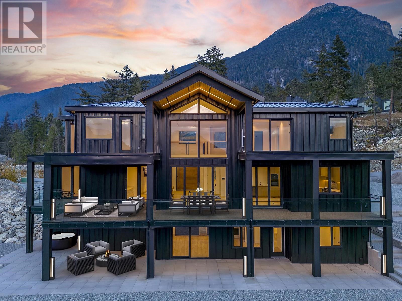 9333 Warbler Way, Whistler, British Columbia V8E 1M1 - Photo 4 - R2940846