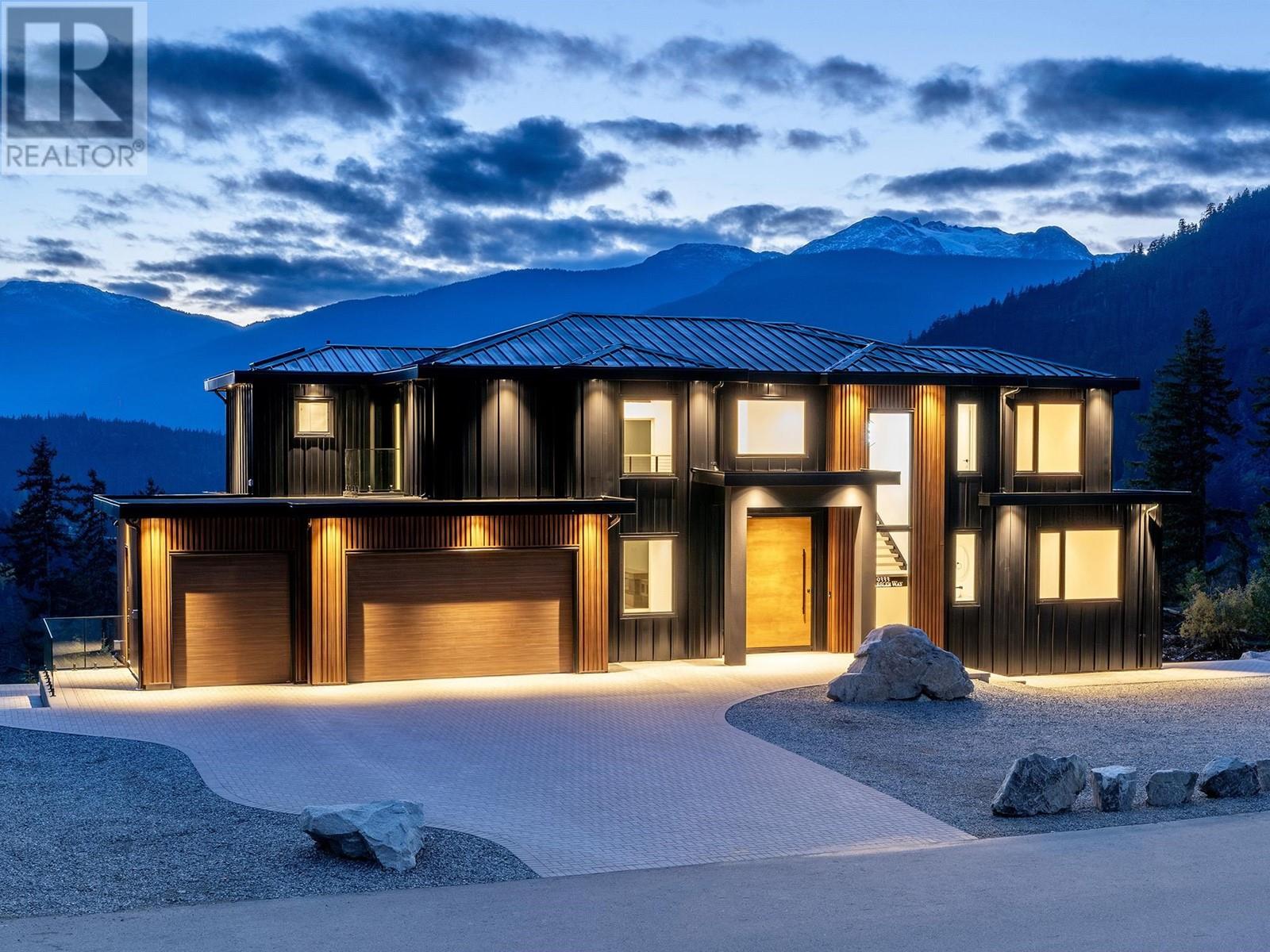 9333 Warbler Way, Whistler, British Columbia V8E 1M1 - Photo 38 - R2940846