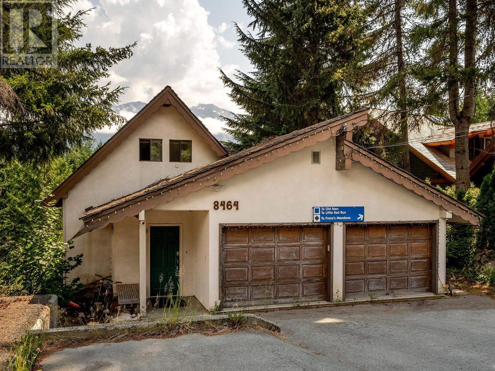 8464 Matterhorn Drive, Whistler, British Columbia  V8E 0G1 - Photo 25 - R2917250