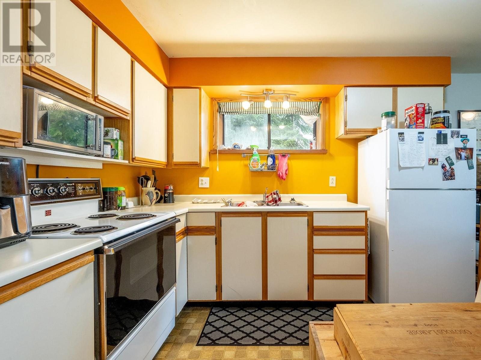 8464 Matterhorn Drive, Whistler, British Columbia  V8E 0G1 - Photo 20 - R2917250