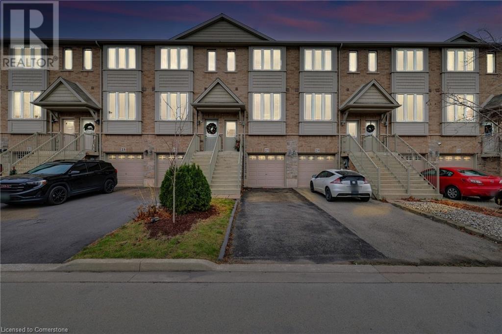27 EDENROCK Drive, Hamilton, Ontario