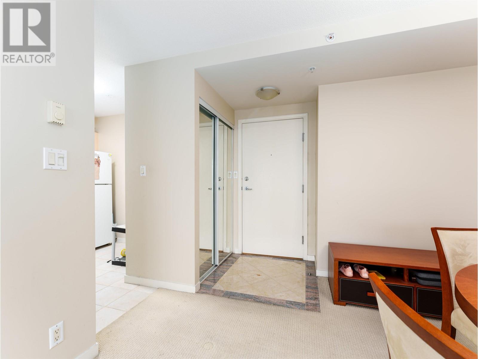 Listing Picture 9 of 28 : 3001 1331 ALBERNI STREET, Vancouver / 溫哥華 - 魯藝地產 Yvonne Lu Group - MLS Medallion Club Member