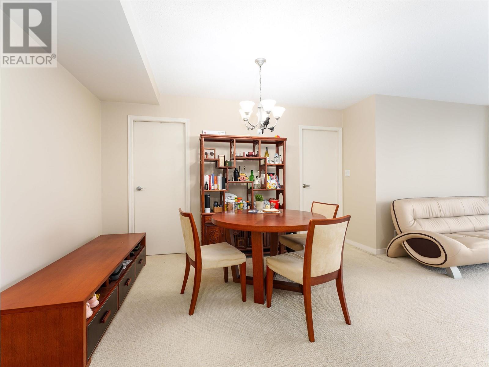 Listing Picture 6 of 28 : 3001 1331 ALBERNI STREET, Vancouver / 溫哥華 - 魯藝地產 Yvonne Lu Group - MLS Medallion Club Member