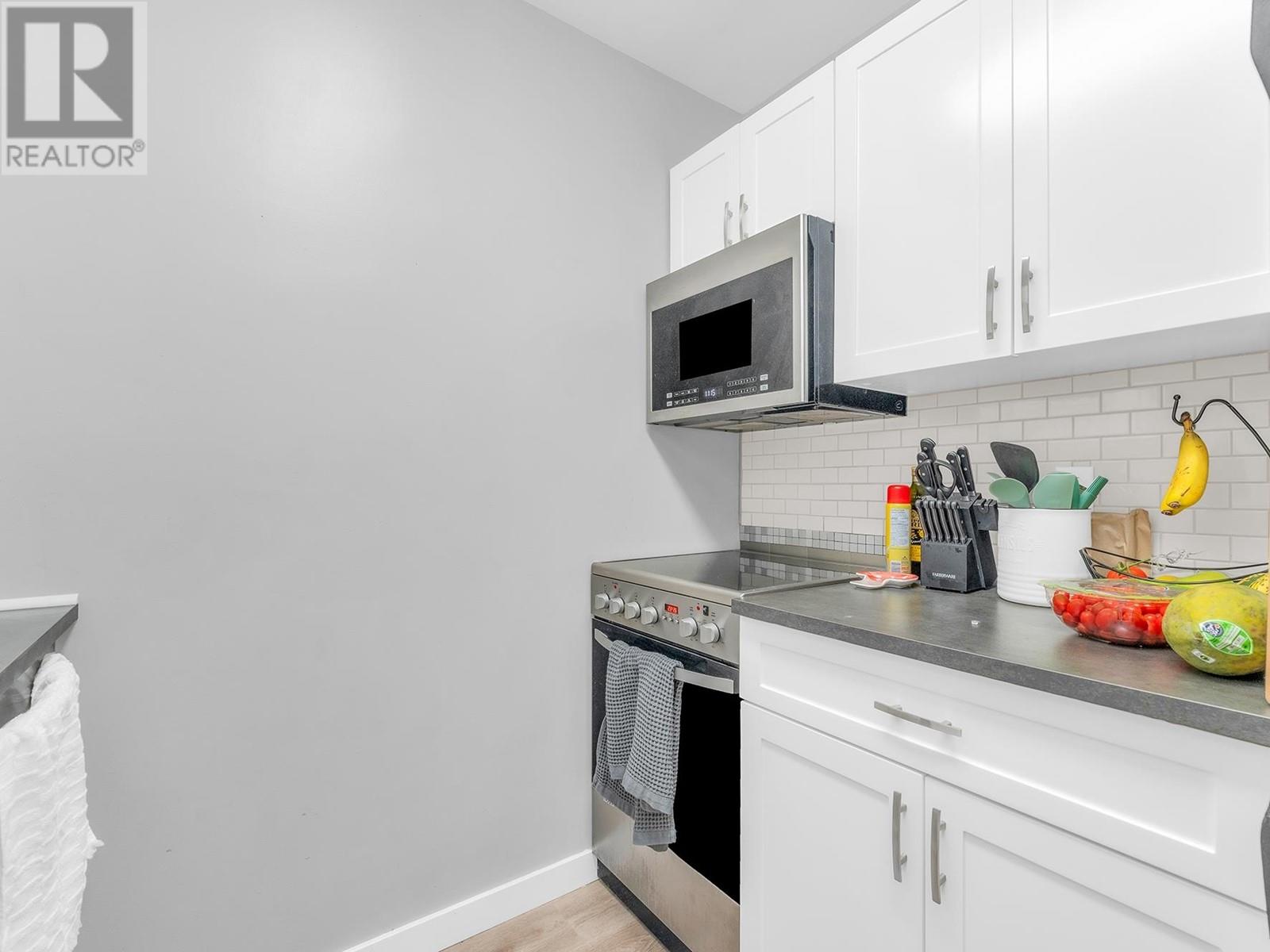 204 975 E Broadway, Vancouver, British Columbia  V5T 1Y3 - Photo 11 - R2948395