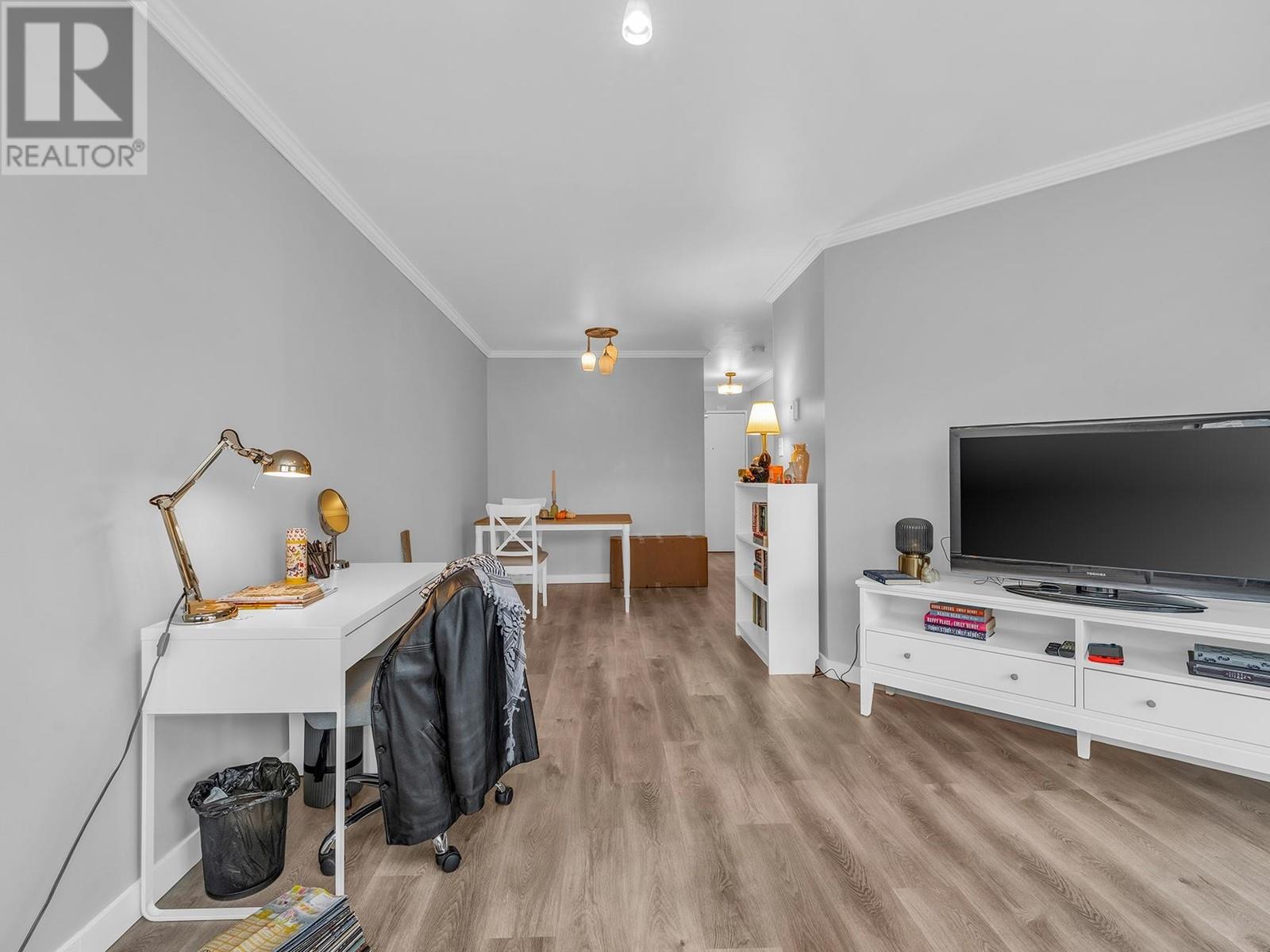 204 975 E Broadway, Vancouver, British Columbia  V5T 1Y3 - Photo 7 - R2948395