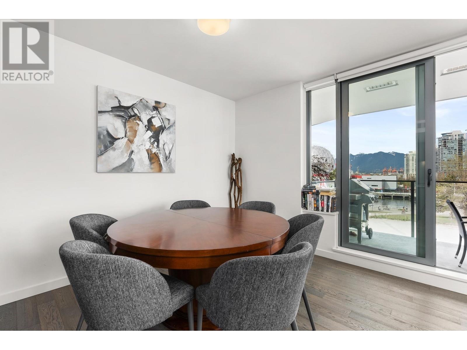 Listing Picture 7 of 33 : 506 1678 PULLMAN PORTER STREET, Vancouver / 溫哥華 - 魯藝地產 Yvonne Lu Group - MLS Medallion Club Member