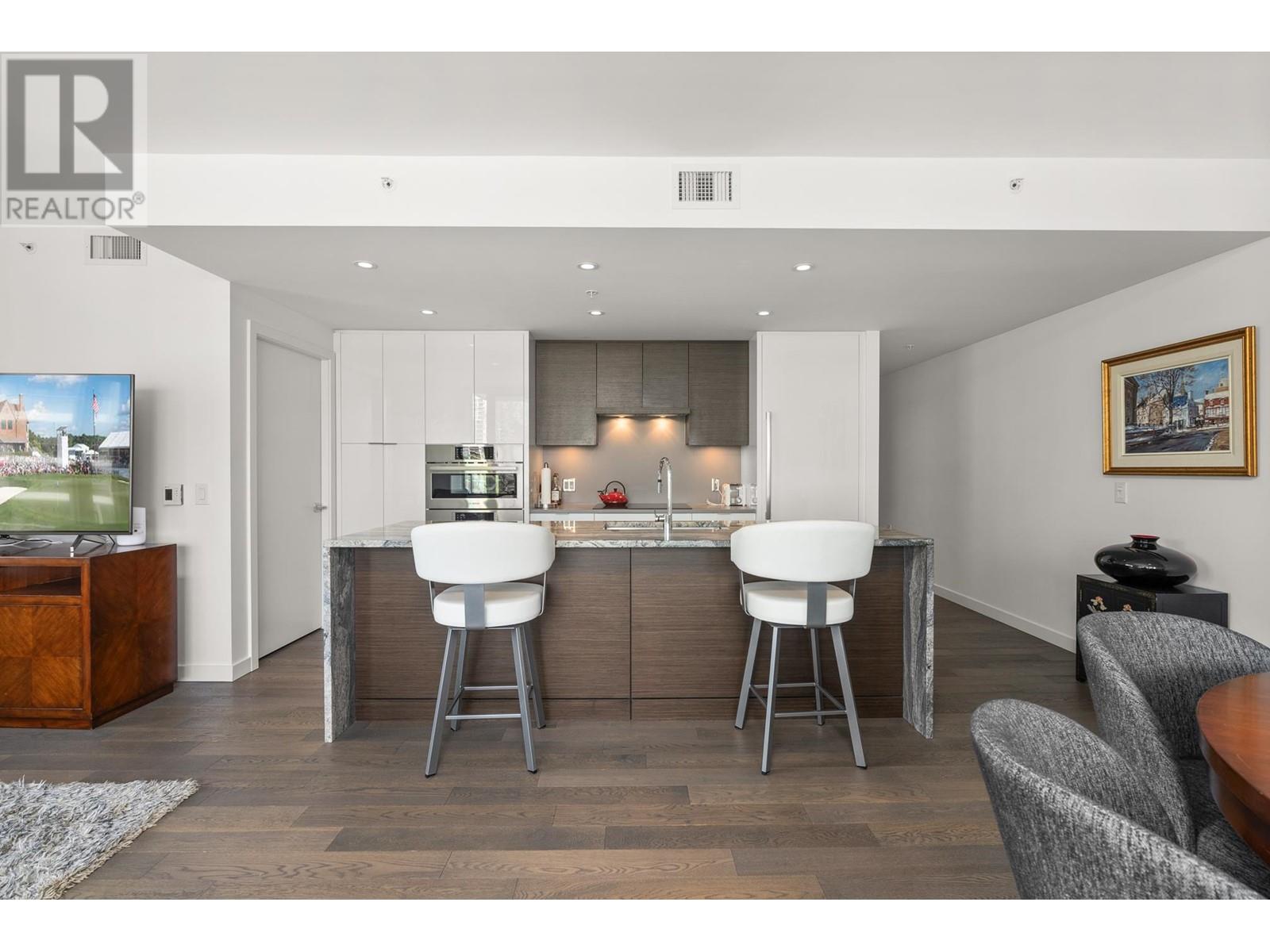 Listing Picture 12 of 33 : 506 1678 PULLMAN PORTER STREET, Vancouver / 溫哥華 - 魯藝地產 Yvonne Lu Group - MLS Medallion Club Member