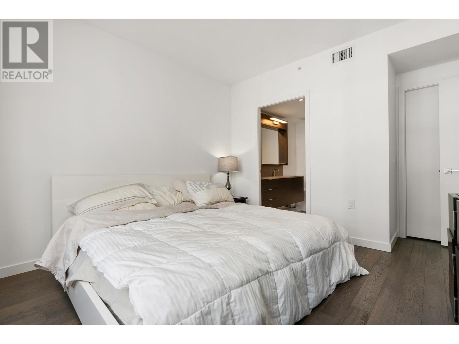 Listing Picture 23 of 33 : 506 1678 PULLMAN PORTER STREET, Vancouver / 溫哥華 - 魯藝地產 Yvonne Lu Group - MLS Medallion Club Member