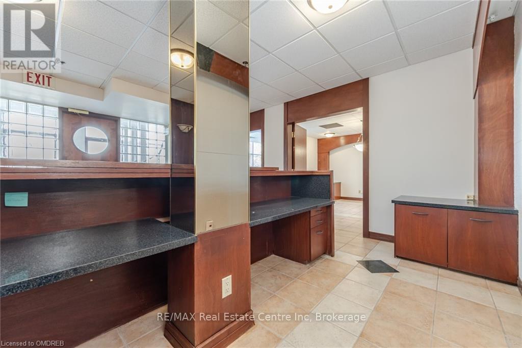 50,51 - 5100 South Service Road, Burlington, Ontario  L7L 6A5 - Photo 16 - W10403651