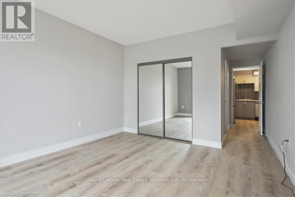 102 - 162 Reynolds Street, Oakville, Ontario  L6J 3K9 - Photo 28 - W10403687