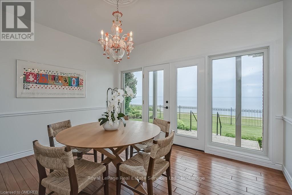 3286 Shelburne Place, Oakville, Ontario  L6L 5V9 - Photo 6 - W10404166