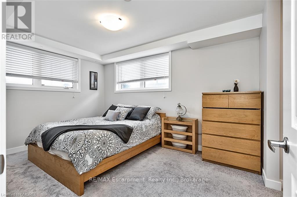 101 - 3058 Sixth Line, Oakville, Ontario  L6M 1P8 - Photo 12 - W10403586