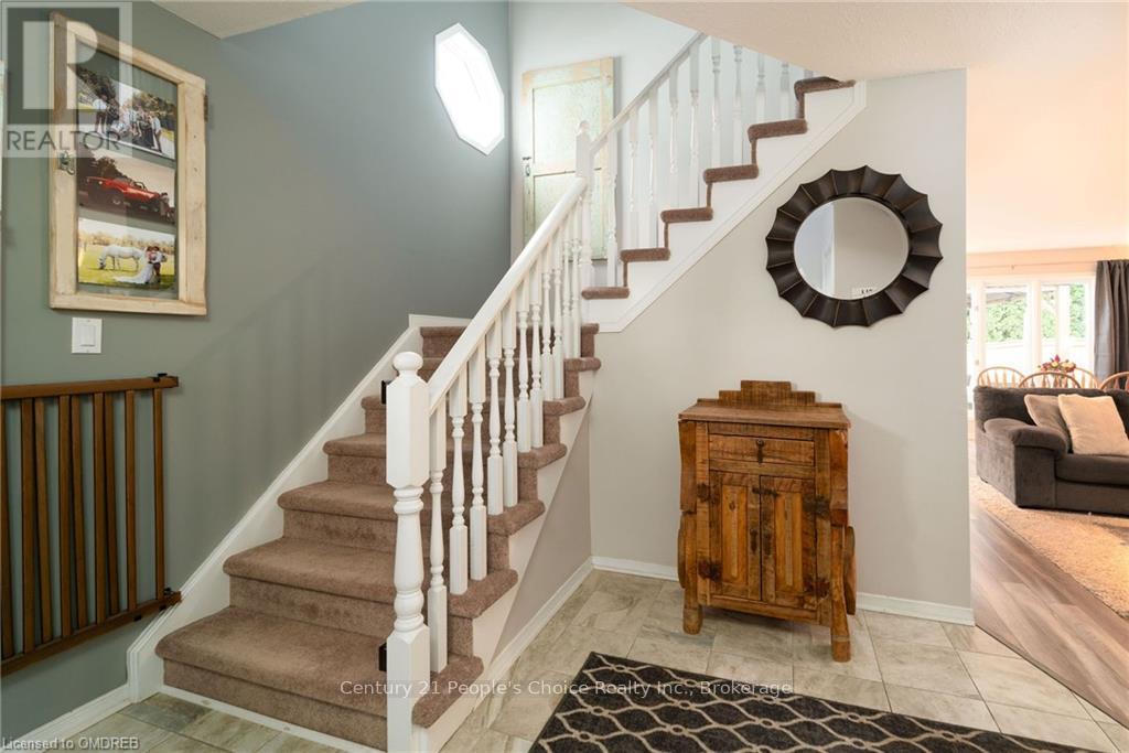 7657 Trackview Street, Niagara Falls, Ontario  L2H 2Z6 - Photo 13 - X10403620