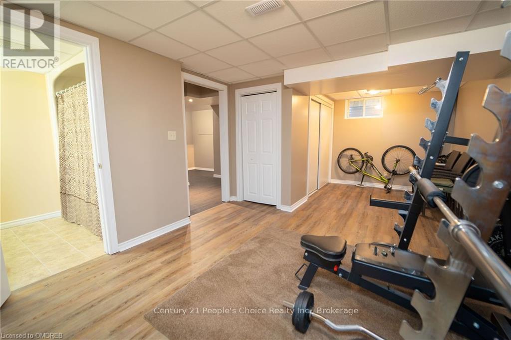 7657 Trackview Street, Niagara Falls, Ontario  L2H 2Z6 - Photo 28 - X10403620
