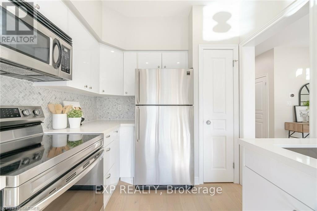 5064 Mercer, Burlington, Ontario  L7L 0A4 - Photo 16 - W10404081