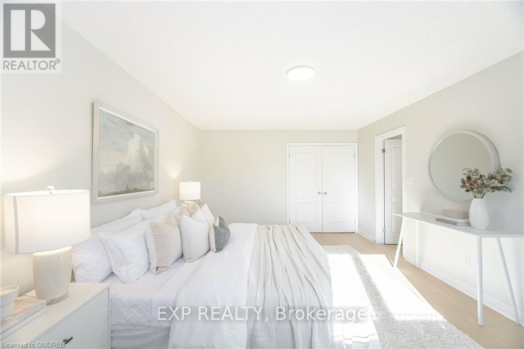 5064 Mercer, Burlington, Ontario  L7L 0A4 - Photo 23 - W10404081