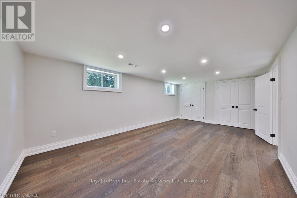 972 South Service Road, Mississauga, Ontario  L5E 1V1 - Photo 22 - W10404193