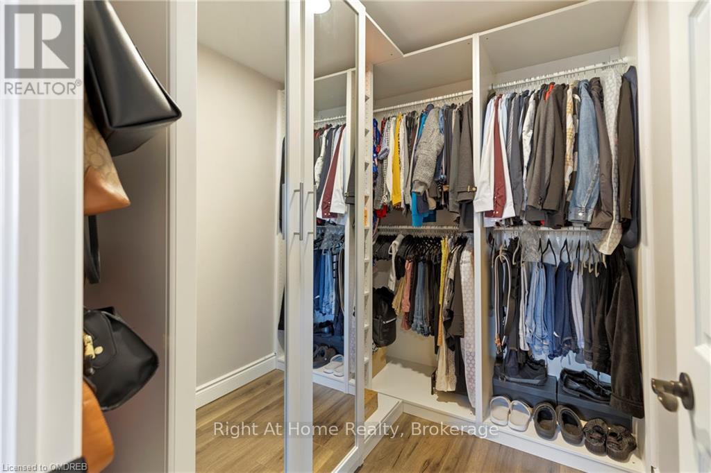 312b Bluevale Street N, Waterloo, Ontario  N2J 4G3 - Photo 24 - X10404092