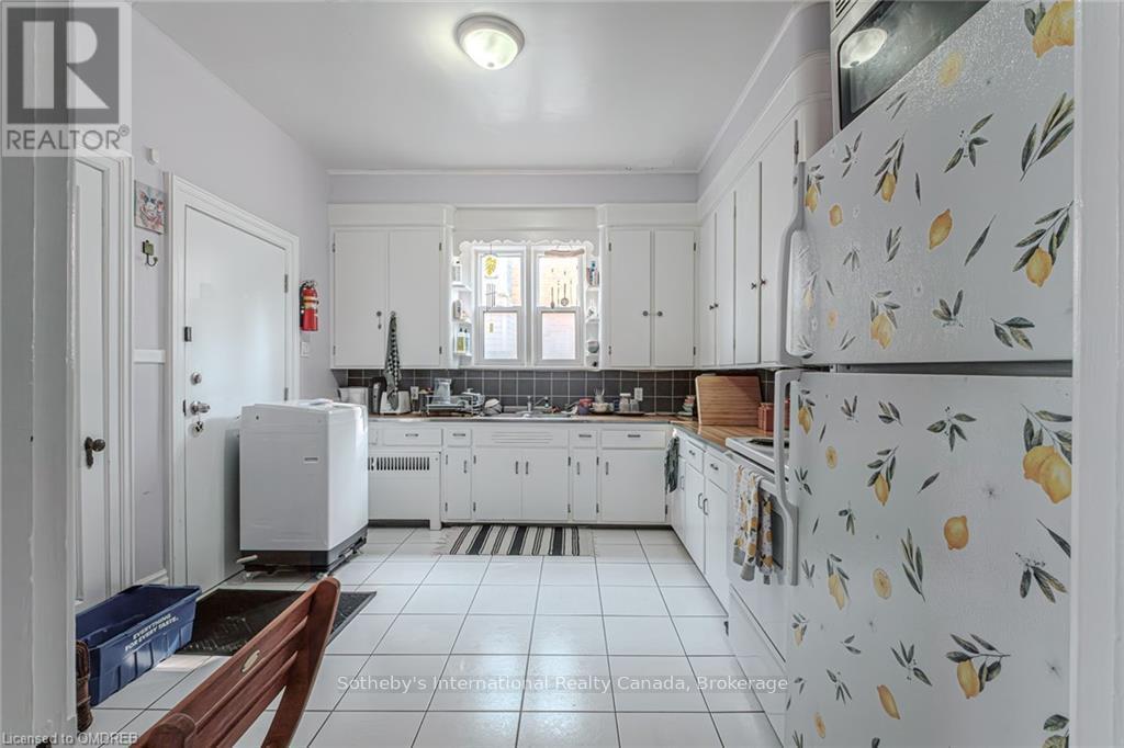 185 Park Street, Waterloo, Ontario  N2L 1Y7 - Photo 22 - X10404286