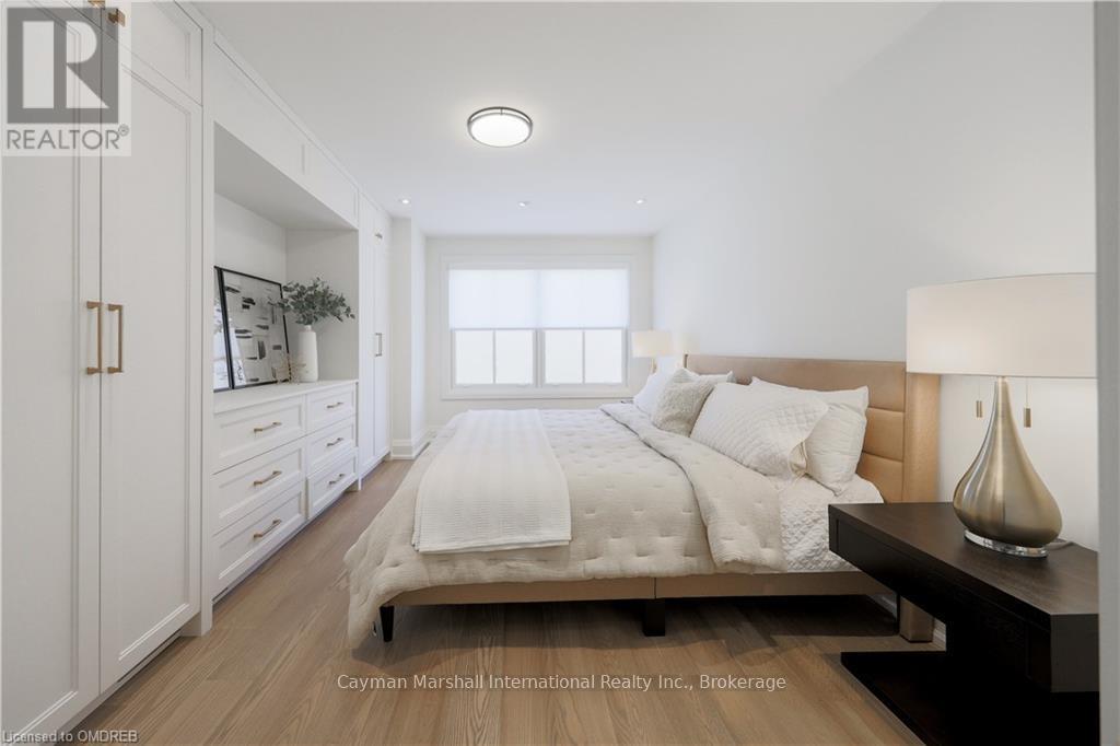 1207 Lorne Park Road, Mississauga (Lorne Park), Ontario  L5H 3A7 - Photo 12 - W10404542