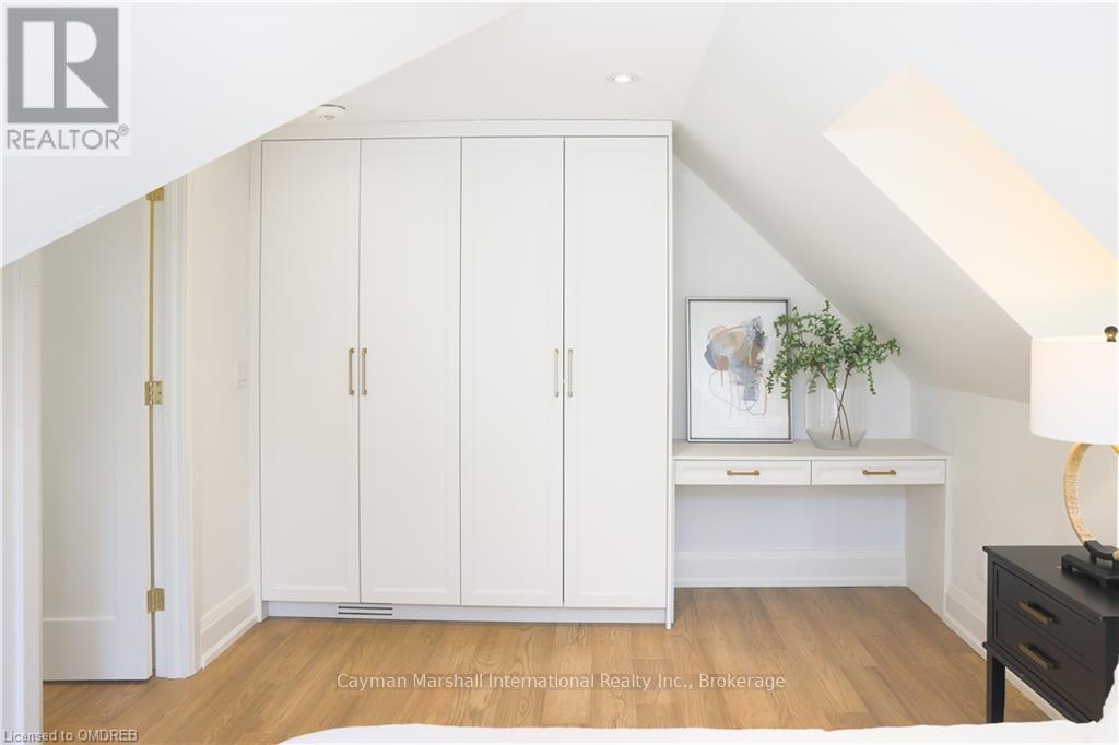 1207 Lorne Park Road, Mississauga (Lorne Park), Ontario  L5H 3A7 - Photo 20 - W10404542