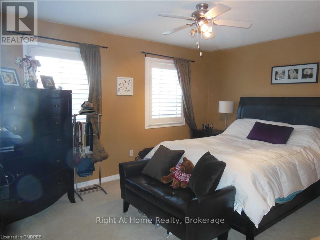 411 Cedar Hedge Road, Milton, Ontario  L9T 5K7 - Photo 13 - W10418338