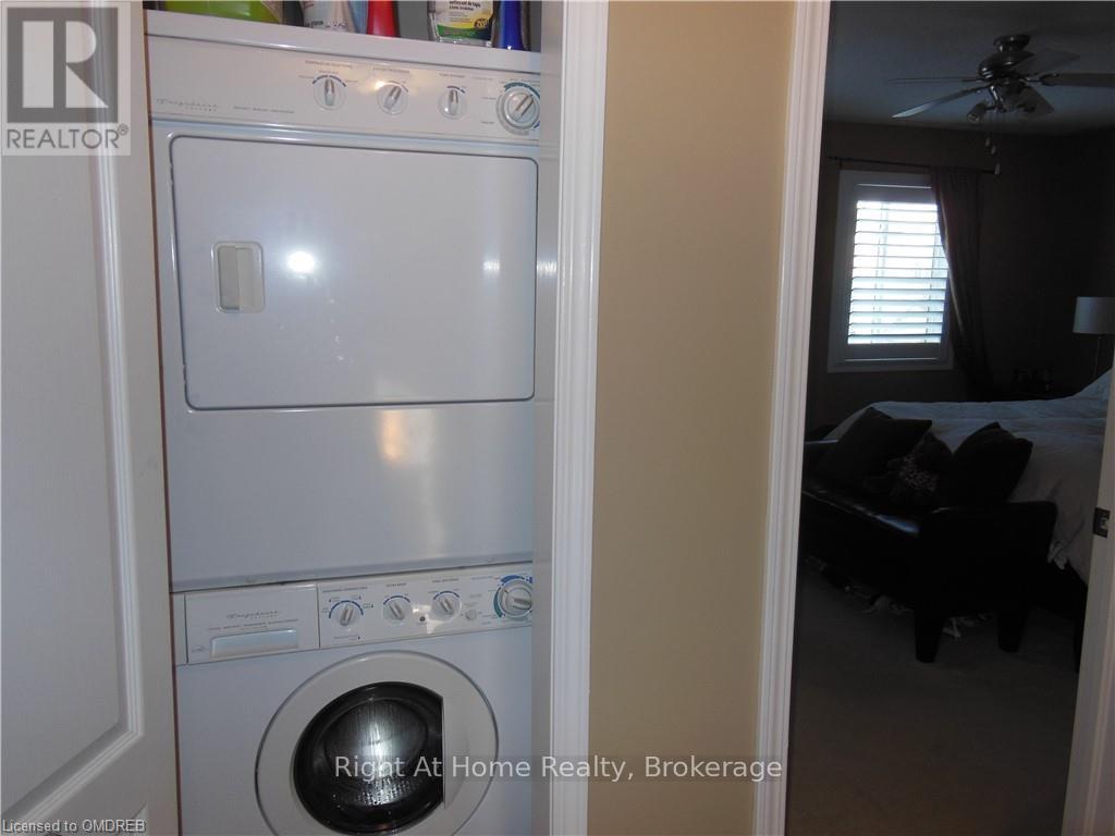 411 Cedar Hedge Road, Milton, Ontario  L9T 5K7 - Photo 22 - W10418338
