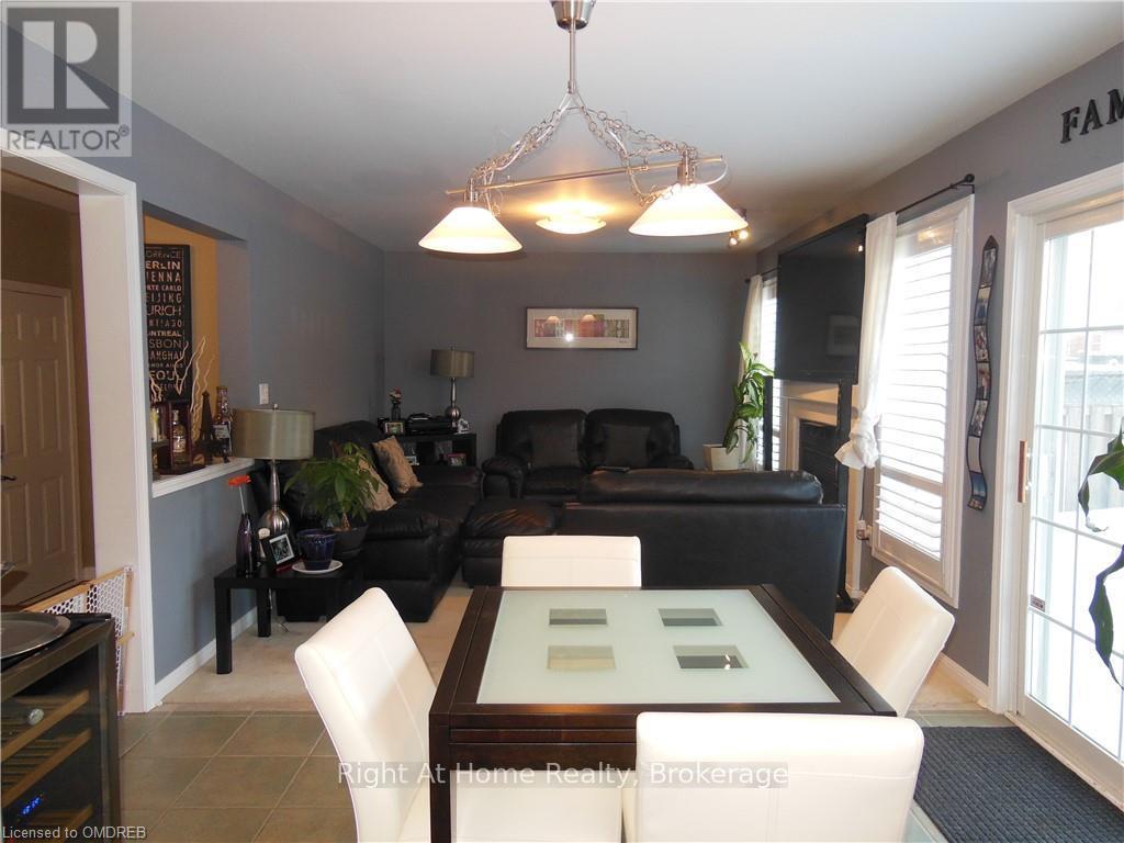 411 Cedar Hedge Road, Milton, Ontario  L9T 5K7 - Photo 8 - W10418338