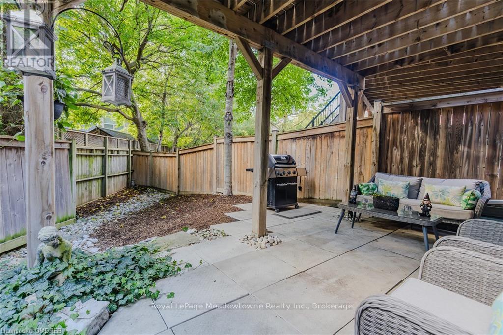 29 Premium Way, Mississauga, Ontario  L5B 1A1 - Photo 39 - W10418371